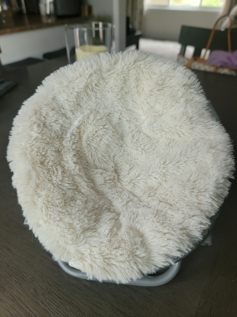 Plush Cream - Soft Faux Fur 18" Doll Saucer Chair - EUC!!!